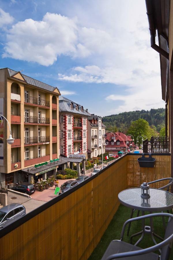 Apartament City Center Grand Family Krynica Zdroj Dış mekan fotoğraf